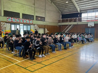 3月