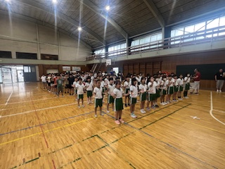 心地よい歌声が